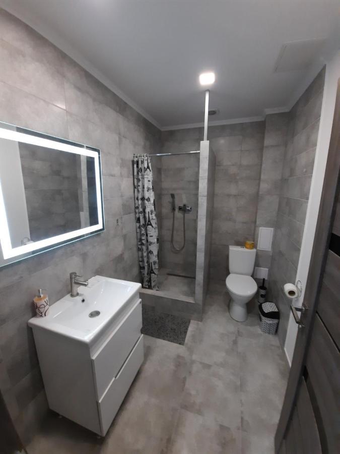 New Luxury Studio Apartment Ivano-Frankivsk Luaran gambar